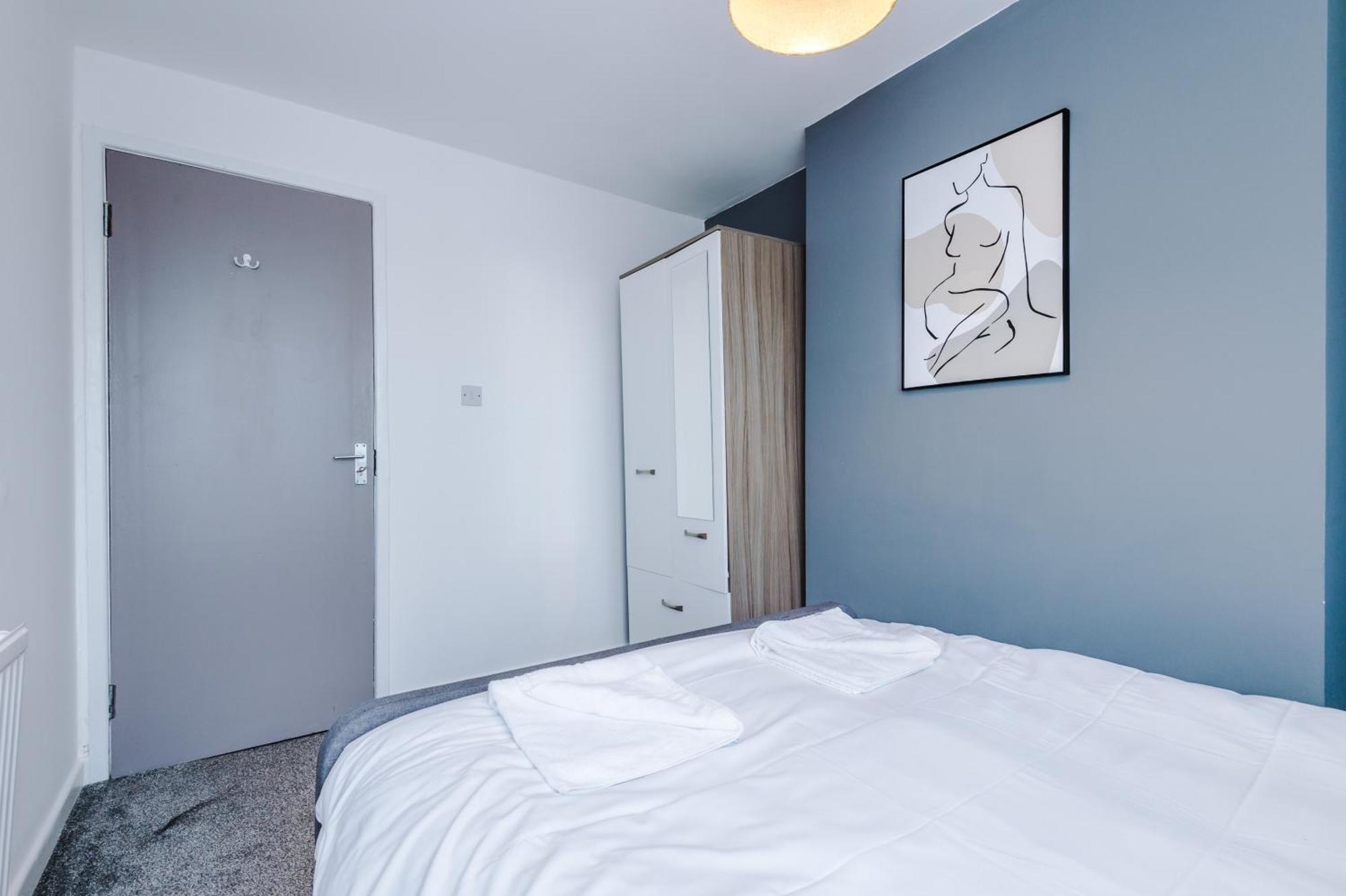Large 7 Bedroom Town House In Chester City Centre Esterno foto